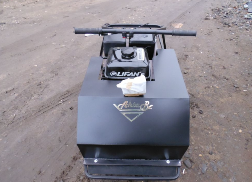 Мотобуксировщик AhtaR Зима 15 л/с с вариатором в Волгограде