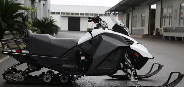 Снегоход ULAR 220 в Волгограде