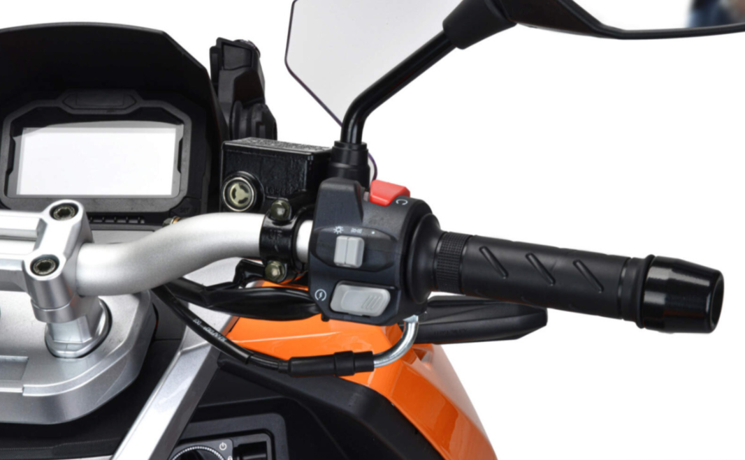 Скутер MOTOLAND (МОТОЛЕНД) T-MAX 150 в Волгограде