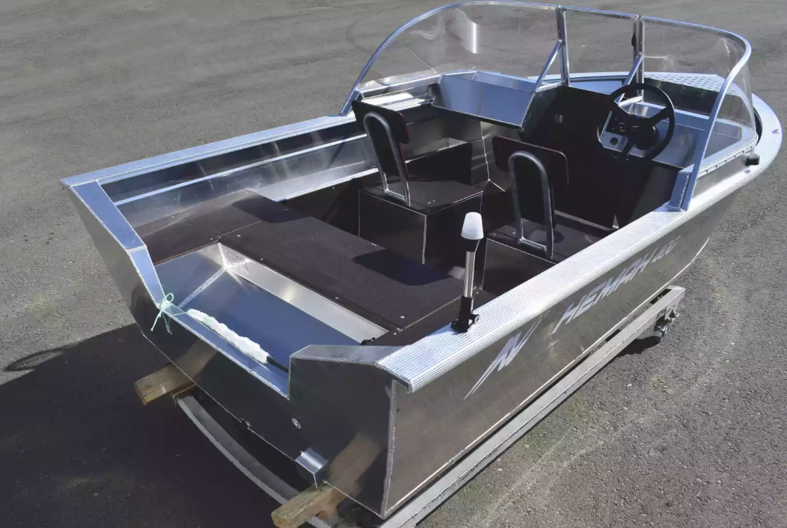 Алюминиевая лодка  Неман-400 DCM в Волгограде