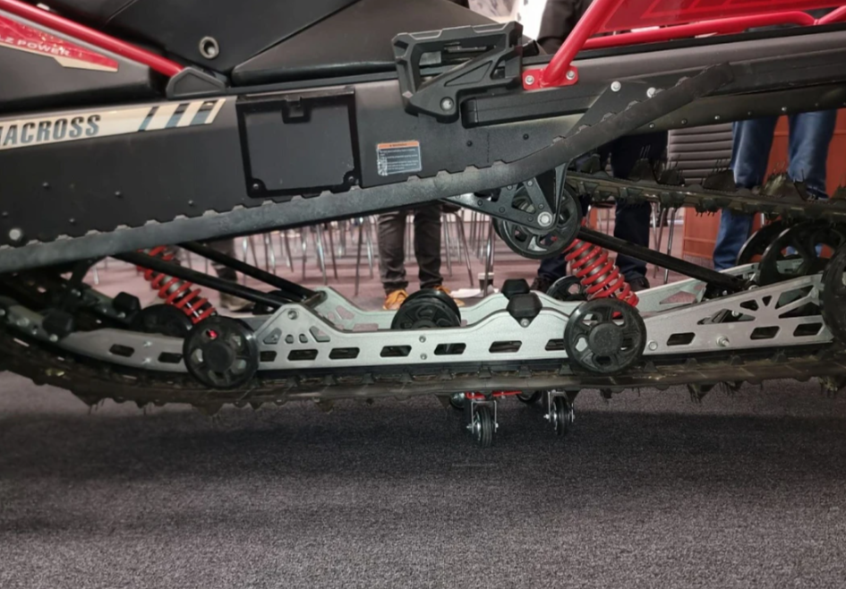 Снегоход AODES Siberiacross 1000 WT 508mm LCD 6.8 в Волгограде