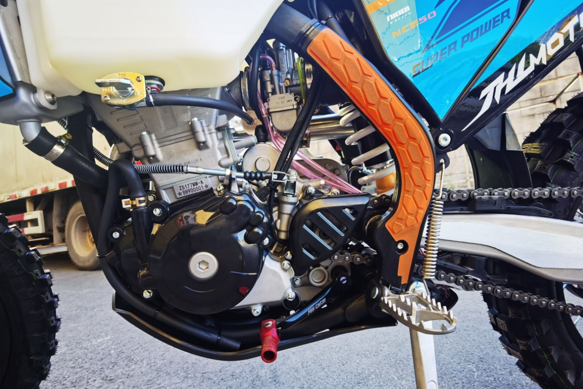 Мотоцикл JHLMOTO JHL Z7 NC250S (177MM-A) в Волгограде