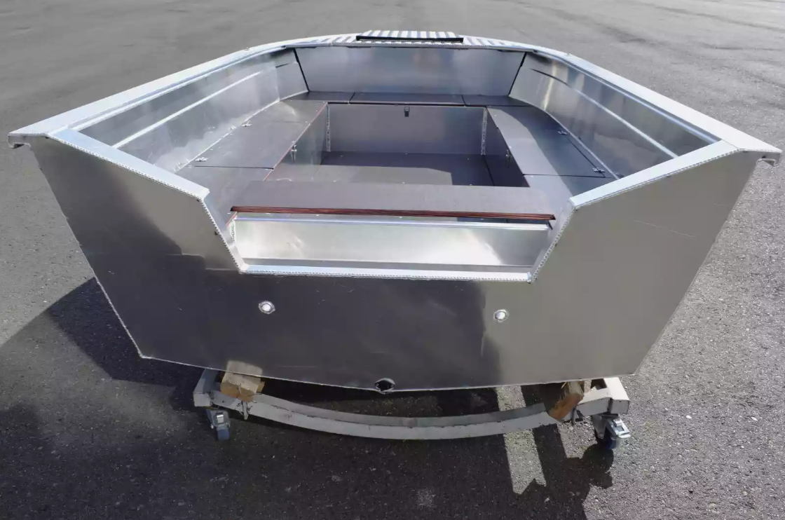 Алюминиевая лодка Неман-400 Р PRO в Волгограде