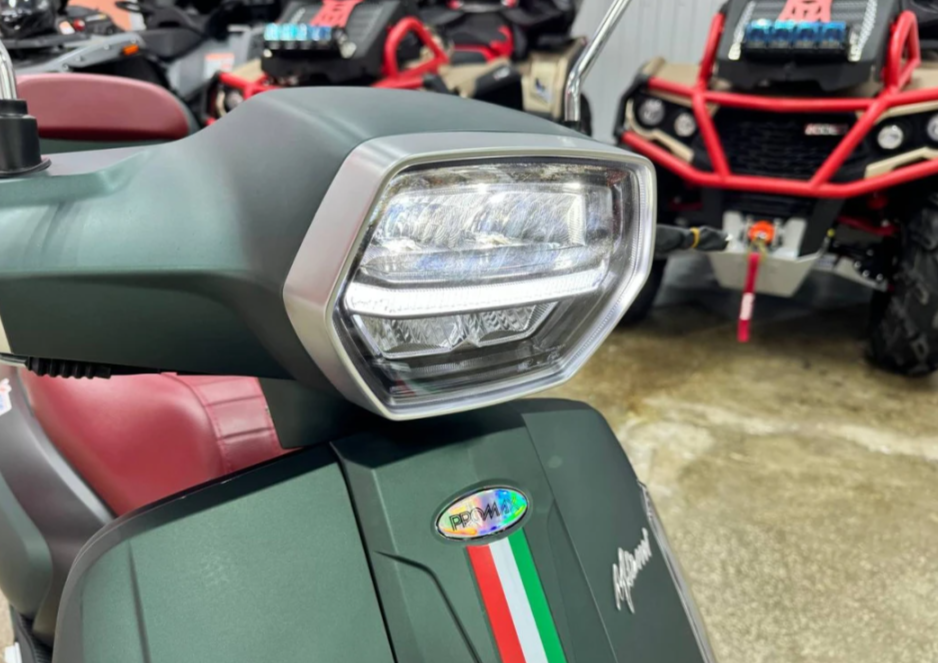 Скутер PROMAX Miami 240 (49) в Волгограде