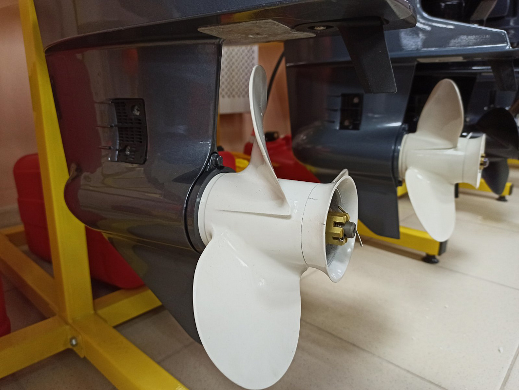 Лодочный мотор BREEZE T30S (2х тактный) в Волгограде