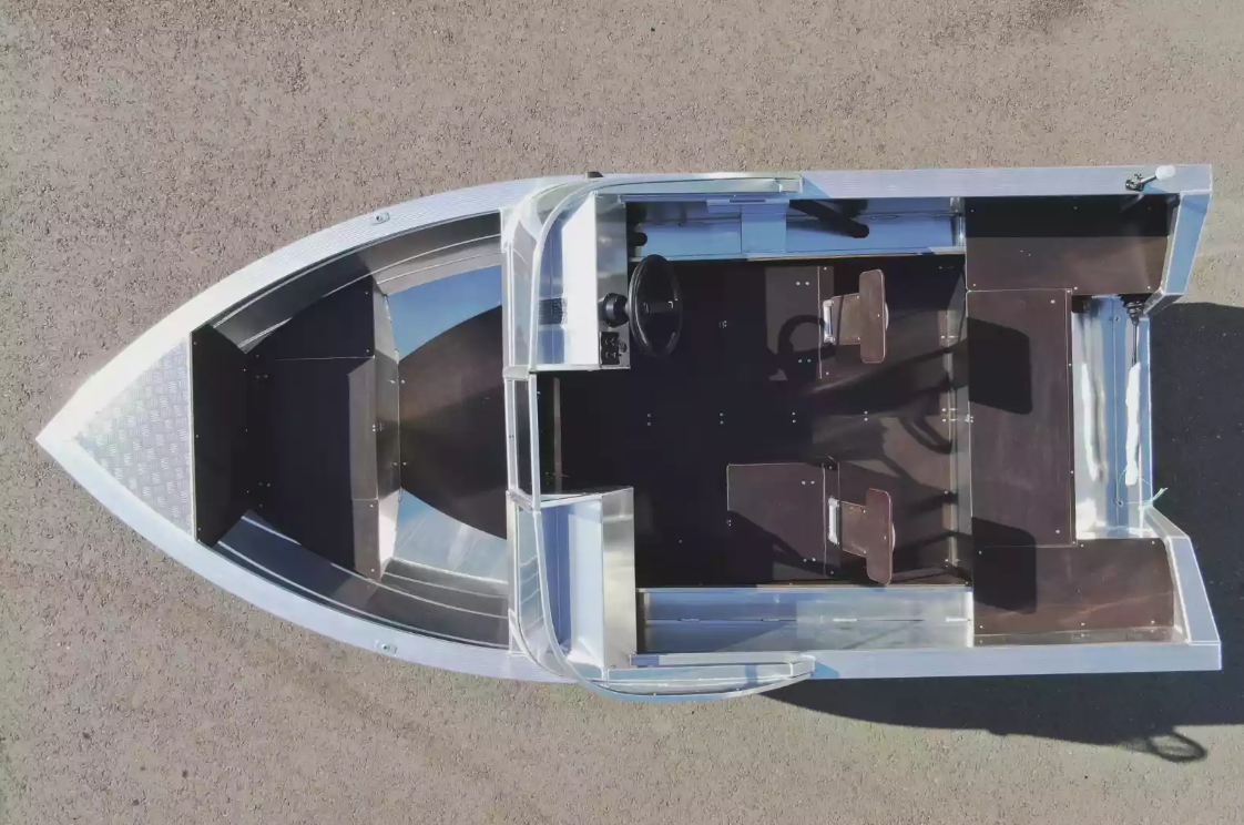 Алюминиевая лодка  Неман-400 DCM в Волгограде