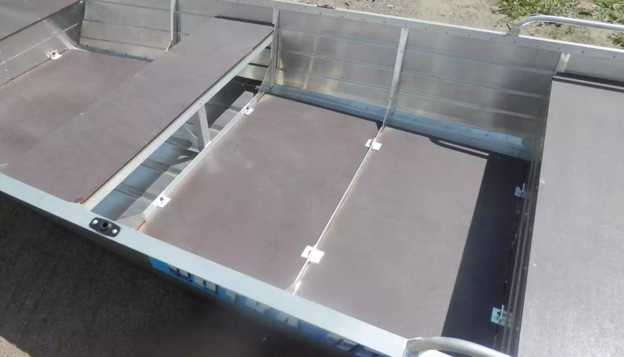 Алюминиевая лодка Вятка-Профи 32 в Волгограде