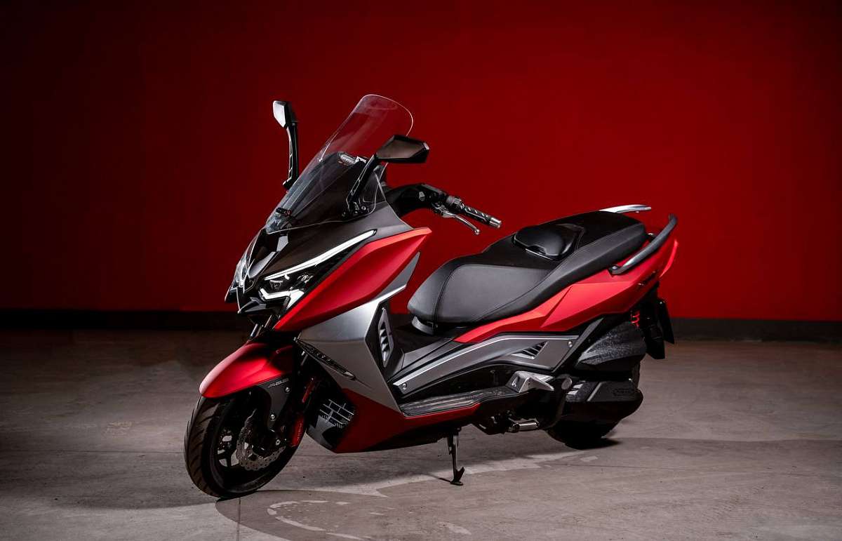 МАКСИСКУТЕР ARIIC 318 в Волгограде