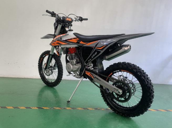 Мотоцикл JHLMOTO JHL LX4 CB300RL (175FMN) в Волгограде
