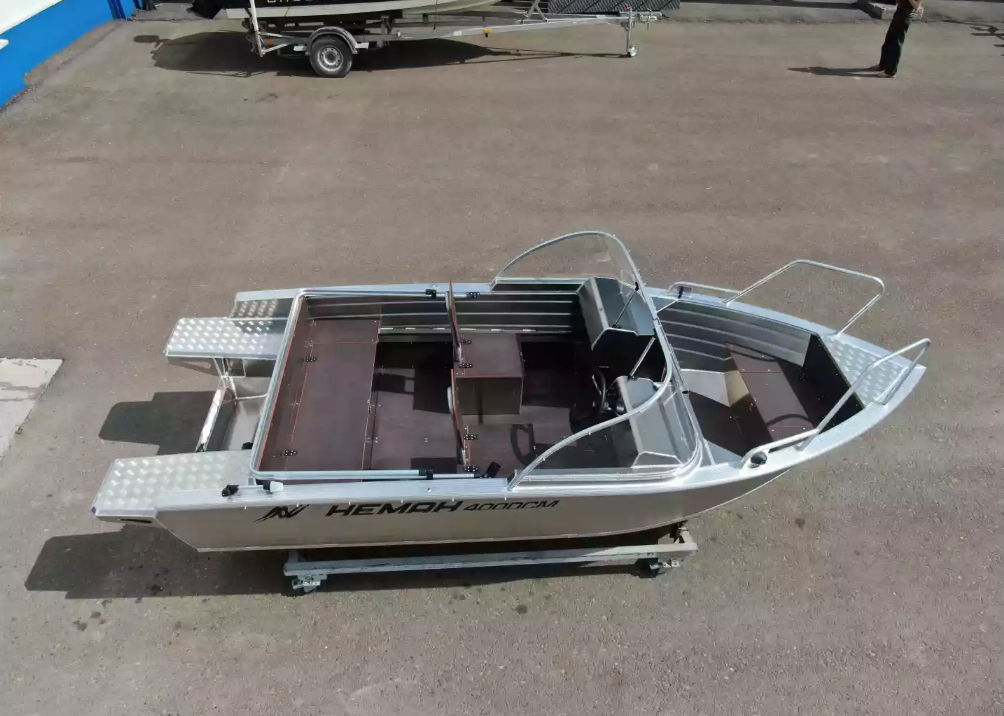 Алюминиевая лодка  Неман-400 DCM NEW в Волгограде