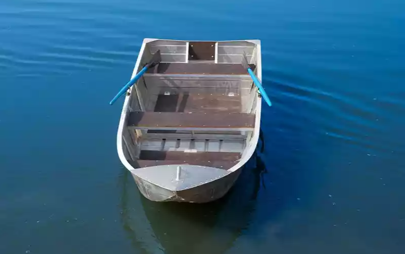 Алюминиевая лодка Вятка-Профи 37 в Волгограде