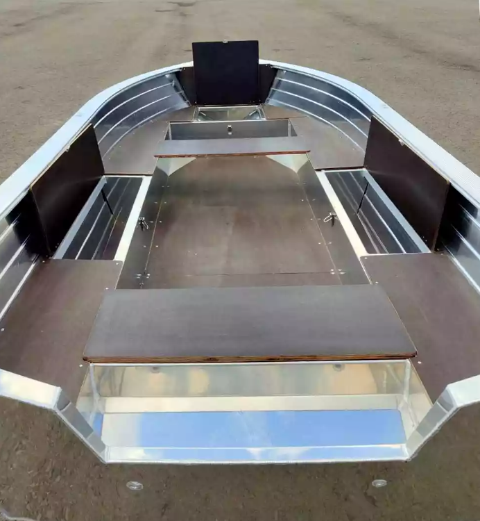 Алюминиевая лодка Неман-400 в Волгограде