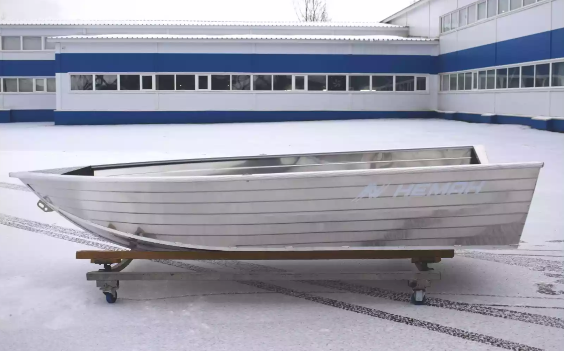 Алюминиевая лодка Неман-400 в Волгограде