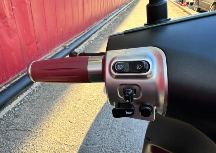 Скутер PROMAX Miami 240 (49) в Волгограде