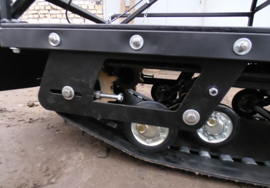 Мотобуксировщик AhtaR Зима 15 л/с с вариатором в Волгограде