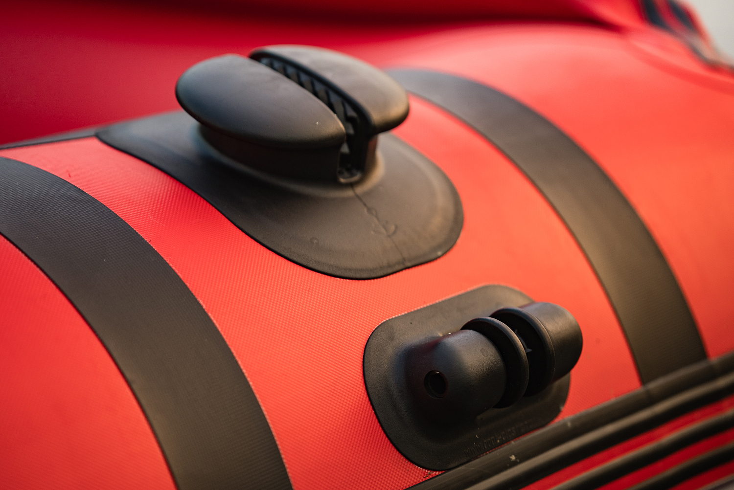 Лодка MISHIMO RIVER FJET PRO 400 под водомет в Волгограде