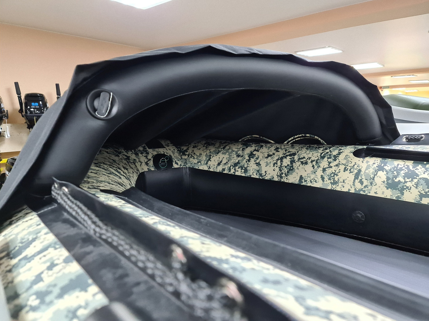 КОМПЛЕКТ НОСОВОГО ТЕНТА К ЛОДКЕ SMARINE AIR MAX 380 ЧЕРНЫЙ в Волгограде