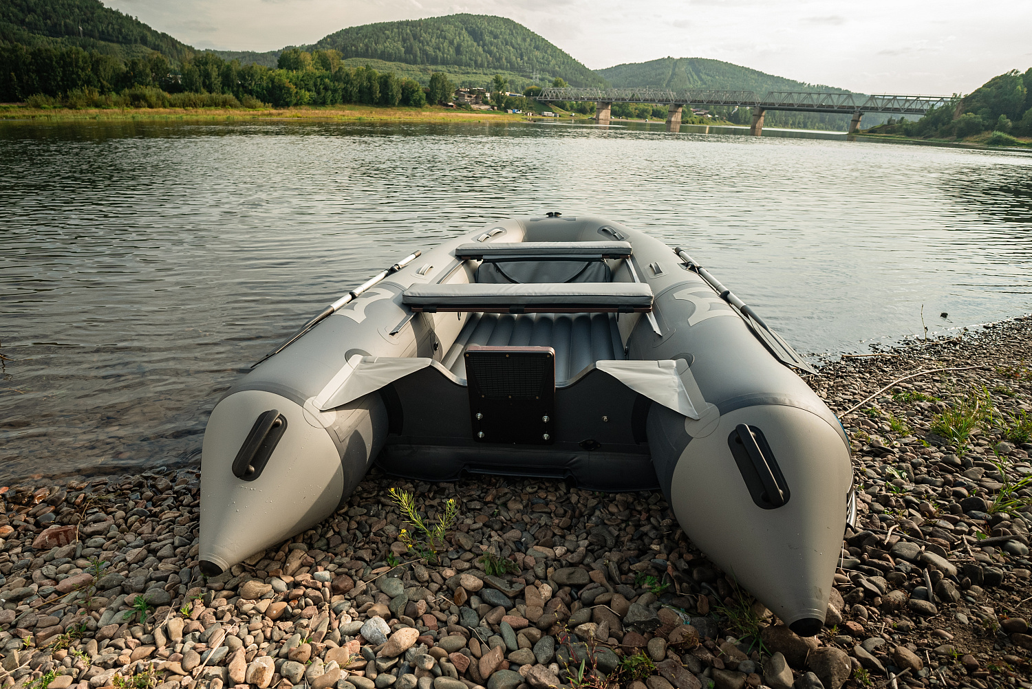 Лодка MISHIMO RIVER JET 390 под водомет в Волгограде