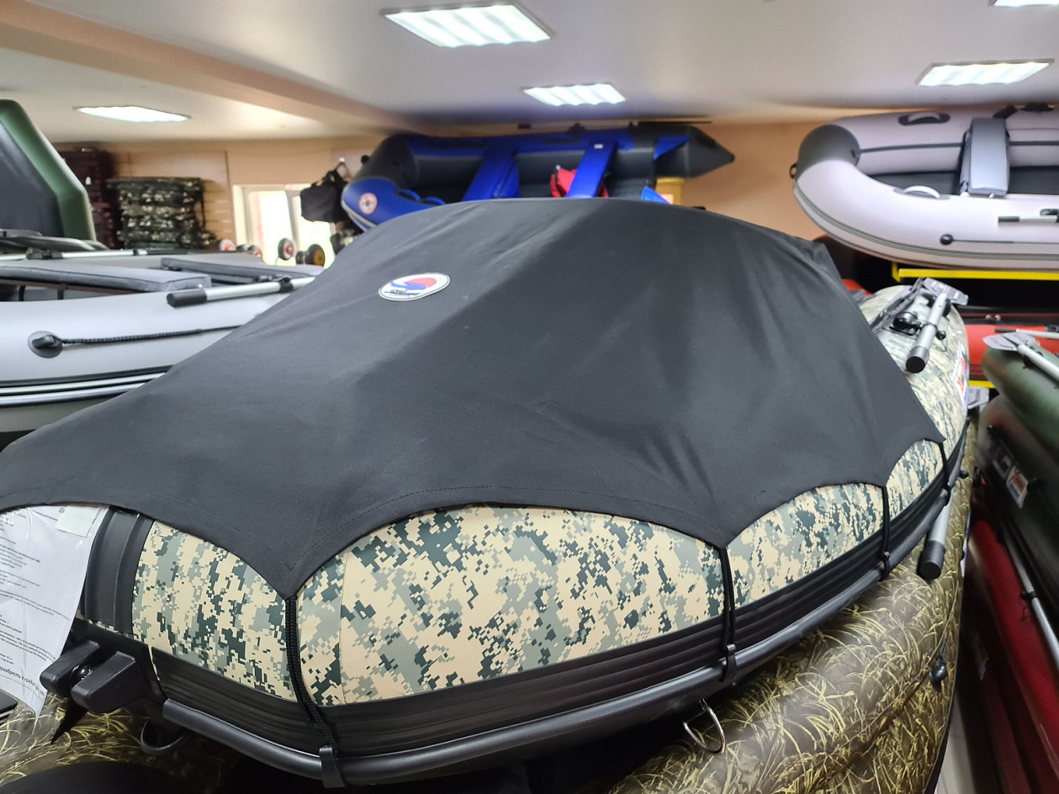 КОМПЛЕКТ НОСОВОГО ТЕНТА К ЛОДКЕ SMARINE AIR MAX 380 ЧЕРНЫЙ в Волгограде