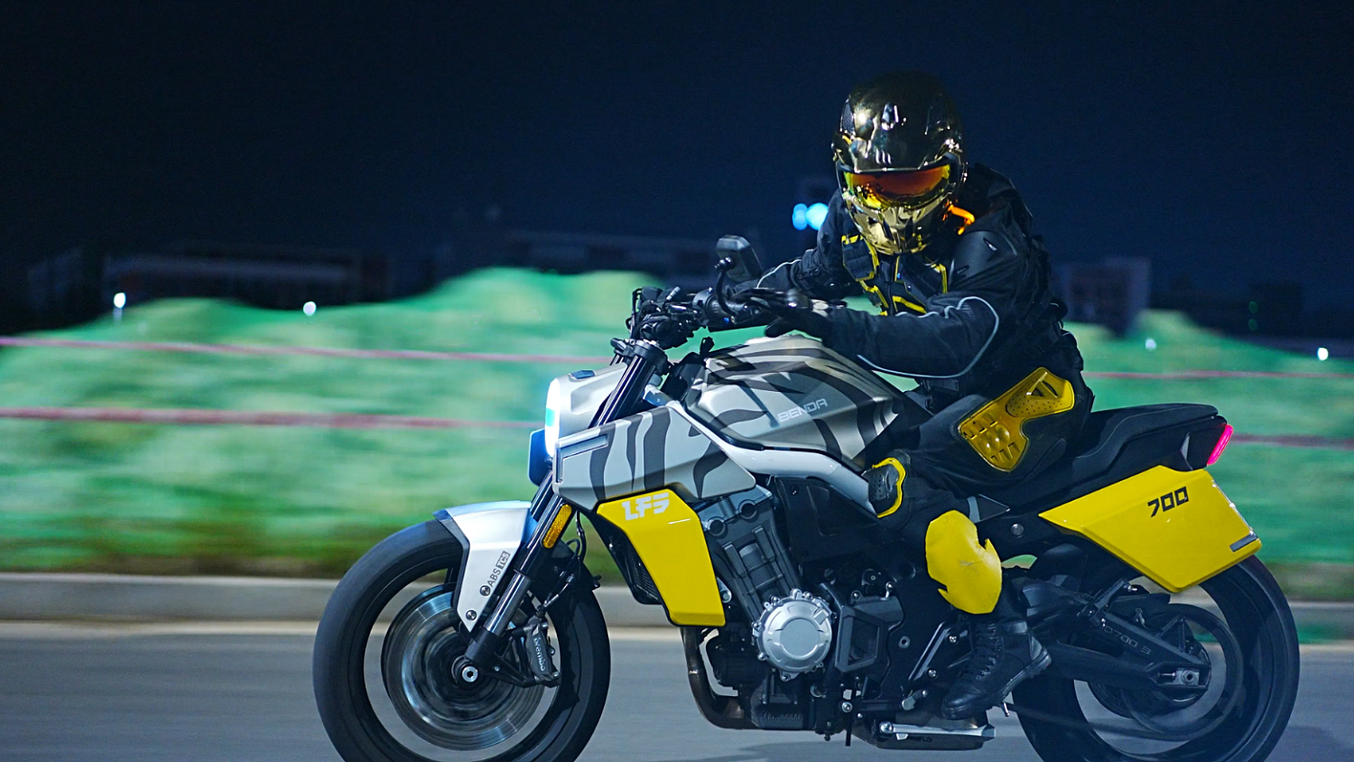 Мотоцикл Benda LFS 700 в Волгограде